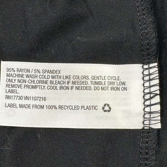 Isabel Maternity Women's Size XXL Top Deep V-Neck Nursing Black New With Tags - Picture 6 of 12